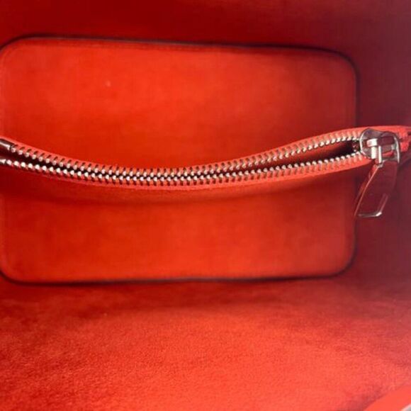 Louis Vuitton Epi Neo Noe in Ballerine Pink Bucket Shoulder Handbag - Picture 10 of 13